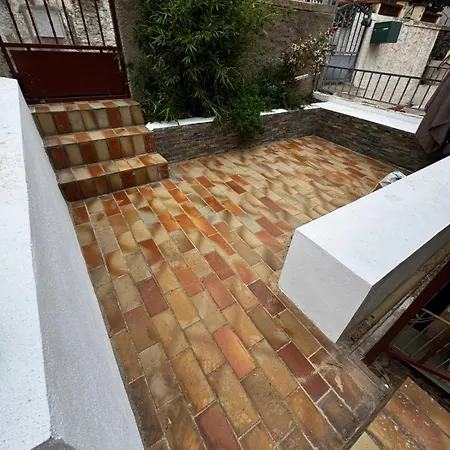 Duplex With Sea View 아파트 *